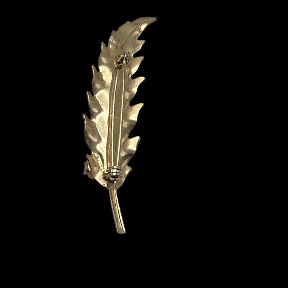 Leaf Brooch Textured Gold Tone Faux Pearl Accent Vintage Pin‎ - Picture 6 of 8